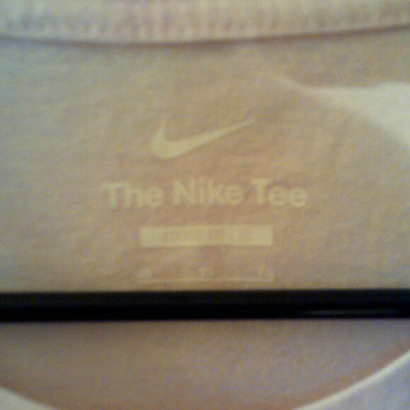 NEW NIKE BASKETBALL "Max90 Basketball GFX Tee" MEN'S PINK T-SHIRT XL HJ3325-663 - Picture 5 of 9